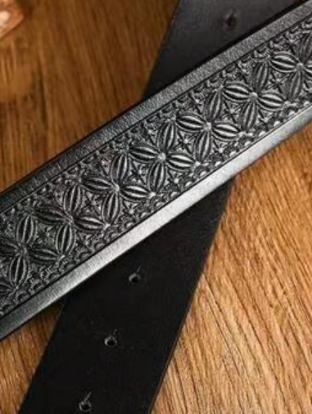Western Cowboy Black Leather Belt with Decorative Horse Buckle - Picture 3 of 10
